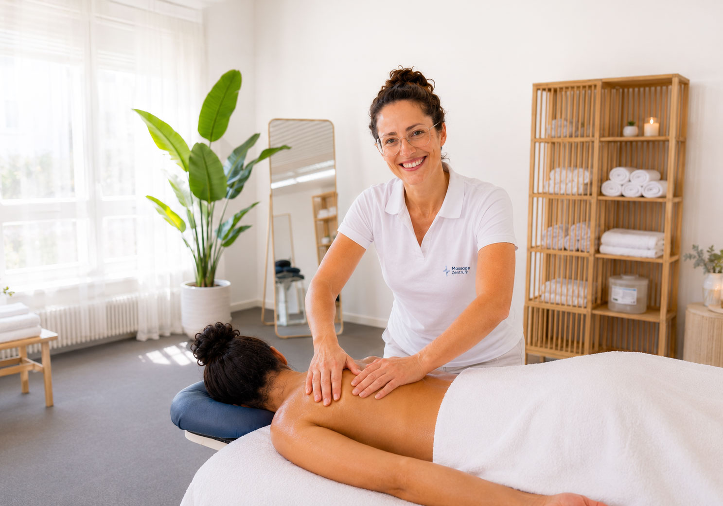 Therapeutische Massage im Massage Zentrum Männedorf